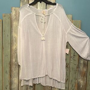 We the Free top White Medium